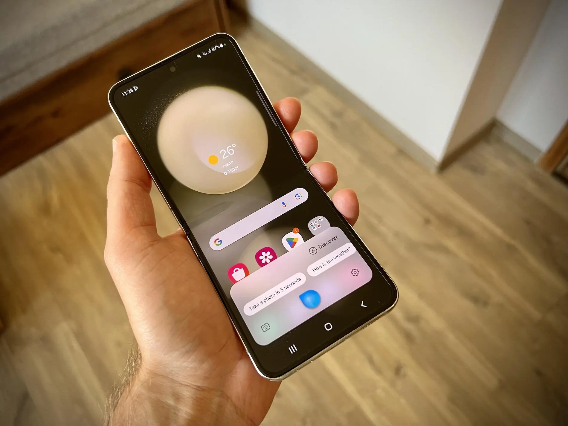 مقایسه Bixby با Gemini؛ چرا دستیار سامسونگ برای کنترل گوشی بهتر است؟