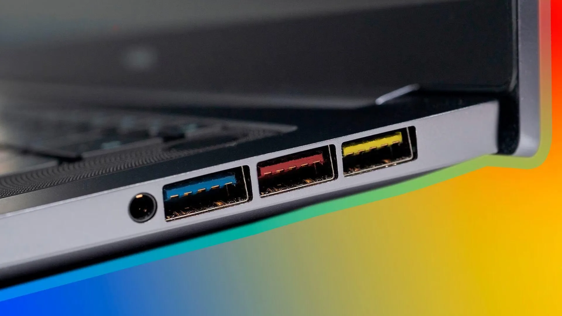 رنگ پورت USB چه معنایی دارد؟ تفاوت USB آبی، مشکی، قرمز و زرد